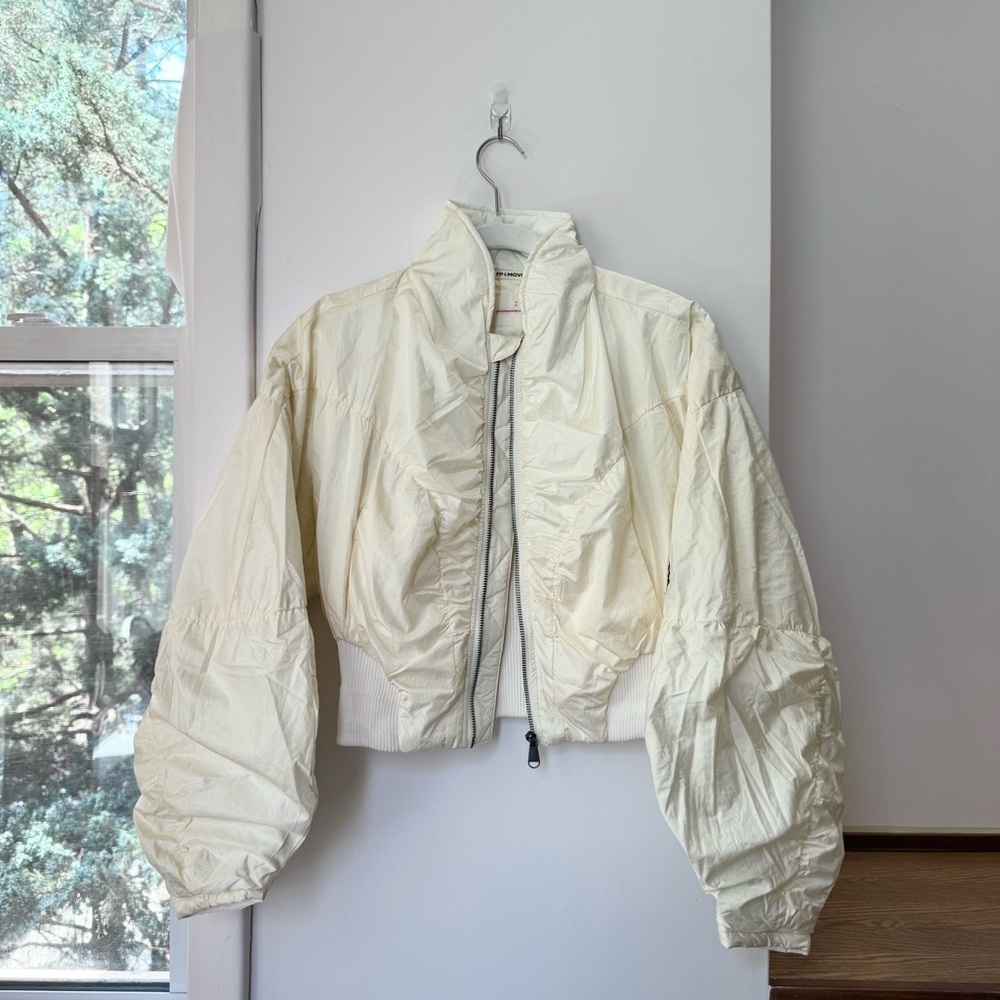 New Free People Movement Glitz Cropped Windbreaker Jacket Cream XS